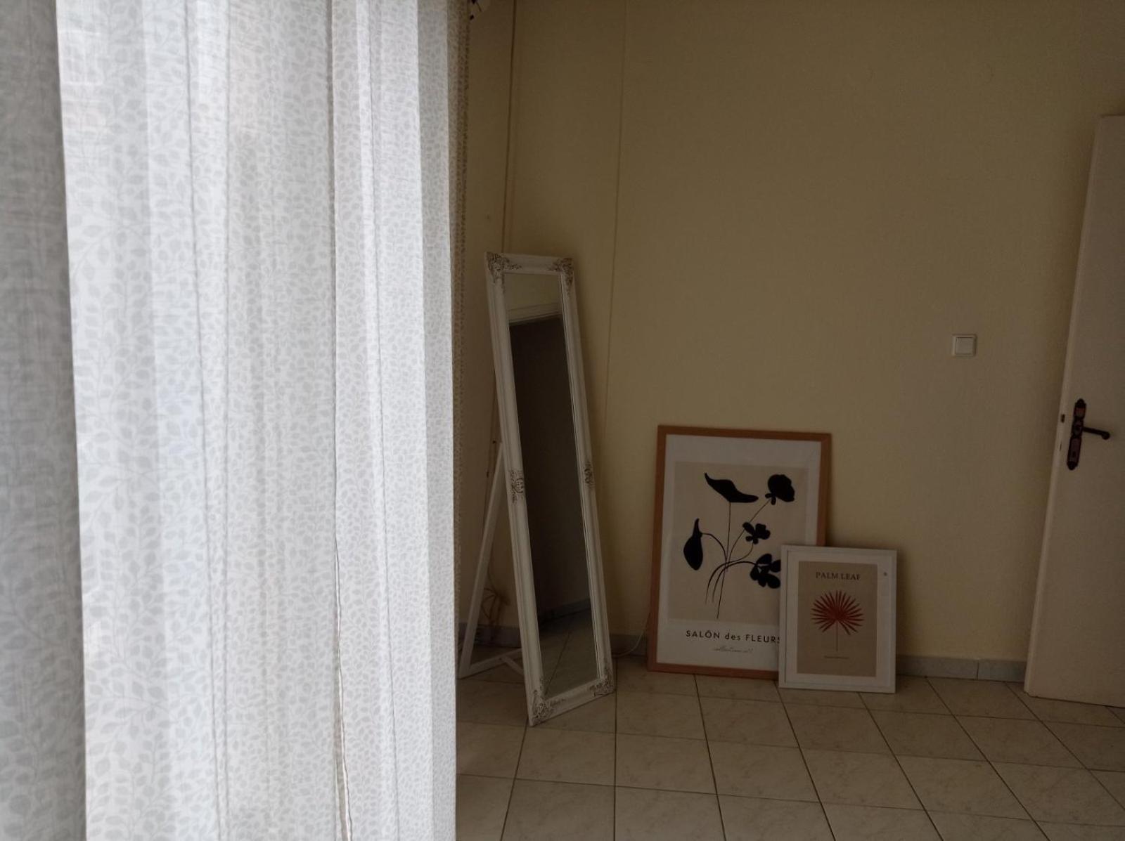 Homie Apartment Драма Екстериор снимка